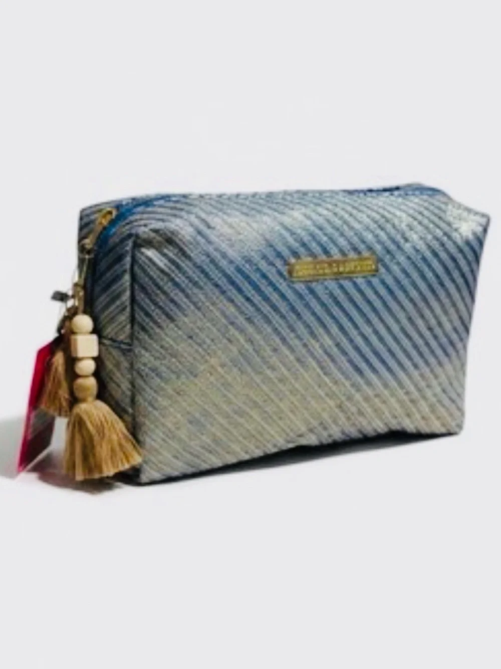 VINCE CAMUTO 💄IRIDESCENT BLUE COSMETIC BAG💄 WITH TASSEL CHARMS 🌟NWT🌟